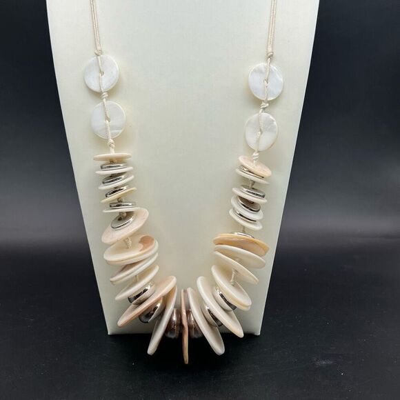 Shell Necklace Beaded Statement Natural Jewelry Tan Silver Tone Coconut Beach - Picture 1 of 7